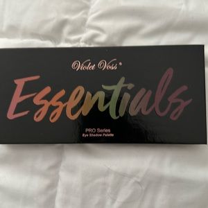 Violet Voss Essentials Eyeshadow Palette